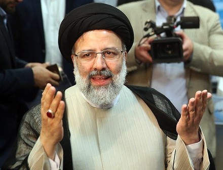 Iran, Raisi ad AIEA: "Siamo trasparenti sul nucleare"