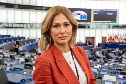 La no-vax Donato lascia: &ldquo;La Lega &egrave; divisa&rdquo;