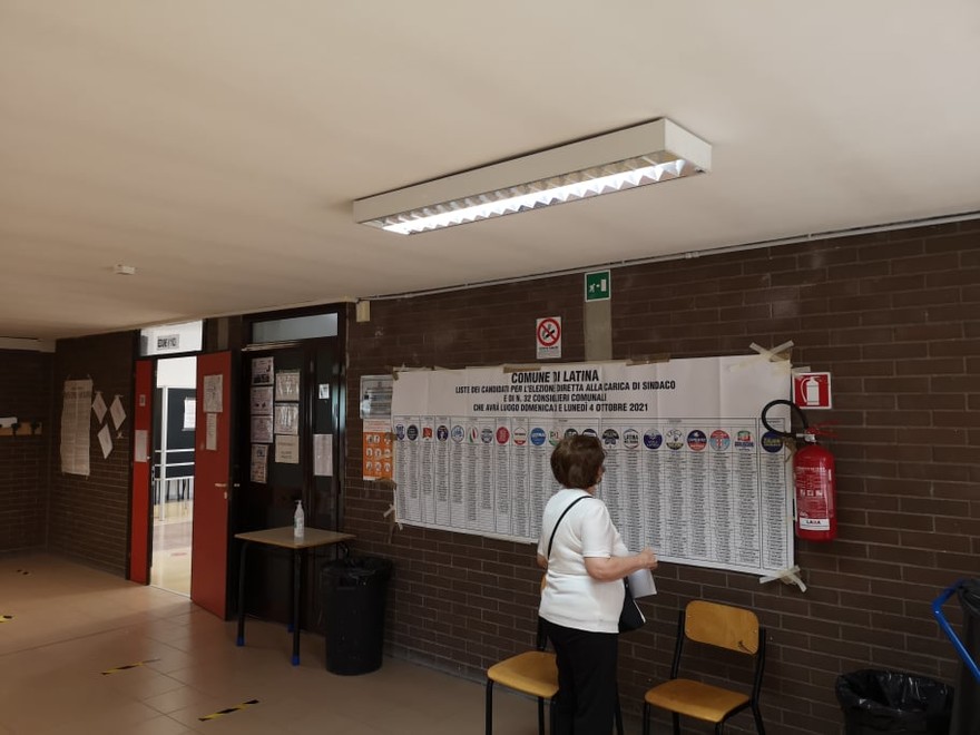 voto parete partiti.jpg