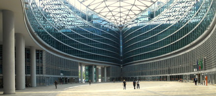 Lombardia, dal PNRR 252 milioni di euro per l'edilizia pubblica 