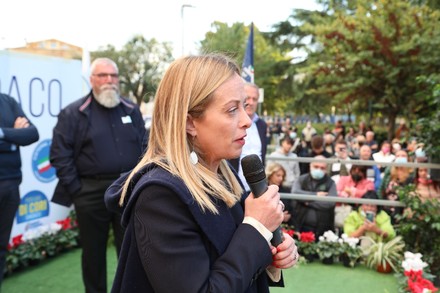 Vince il Pd, perde il centrodestra e il M5S. Rinasce il centro?