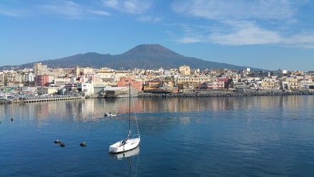 Stop al caldo africano, Italia tra sole e temporali