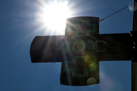 Caldo in aumento, 11 città bollino giallo e 2 in arancione
