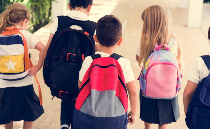 bambini a scuola.jpeg