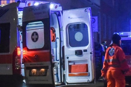 Due 21enni travolte e uccise da un furgone