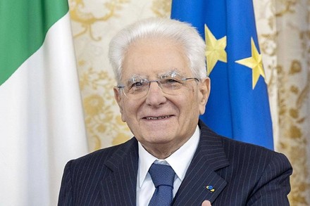 Mattarella duro contro l'occupazione di Gaza