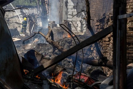 Ancora massicci raid russi sull'Ucraina, esplosioni in pi&ugrave; citt&agrave;