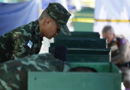 Thailandia-Cambogia, &egrave; di nuovo escalation: spari al confine