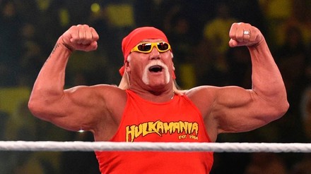 Il mondo del wrestling piange Hulk Hogan: addio a una leggenda
