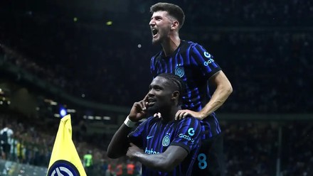 Serie A, prima giornata:  Inter show, Milan ko, Napoli solido