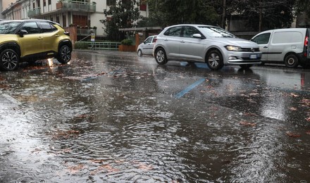 Maltempo, allerta arancione in Lombardia oggi